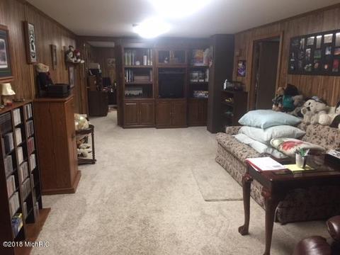 8475 Eureka Rd, Eau Claire, MI 49111 photo 18