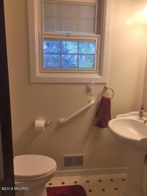 8475 Eureka Rd, Eau Claire, MI 49111 photo 16