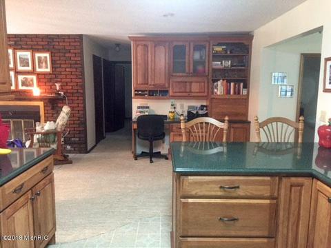 8475 Eureka Rd, Eau Claire, MI 49111 photo 6