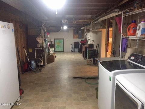 8475 Eureka Rd, Eau Claire, MI 49111 photo 24