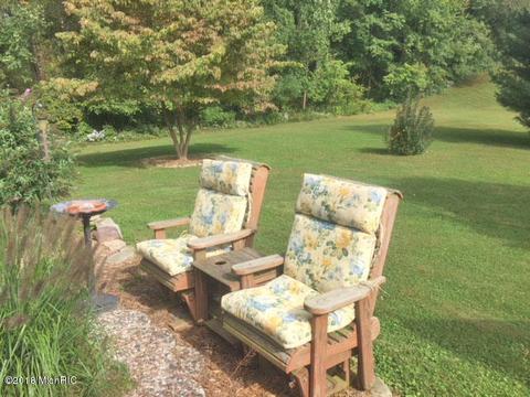8475 Eureka Rd, Eau Claire, MI 49111 photo 34