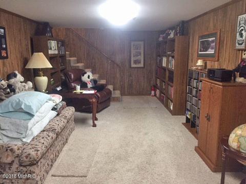 8475 Eureka Rd, Eau Claire, MI 49111 photo 19