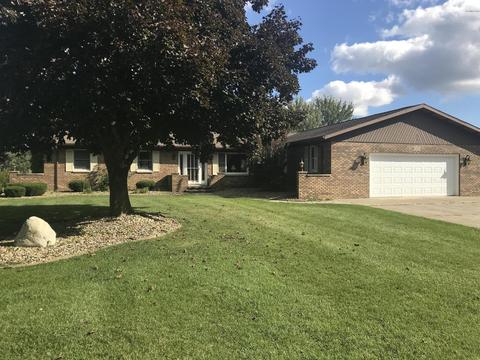 405 Midlakes Blvd, Plainwell, MI 49080 photo 1