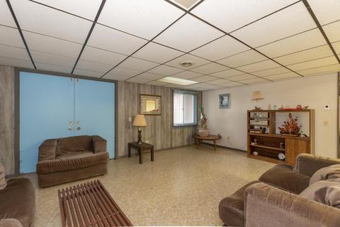 405 Midlakes Blvd, Plainwell, MI 49080 photo 39