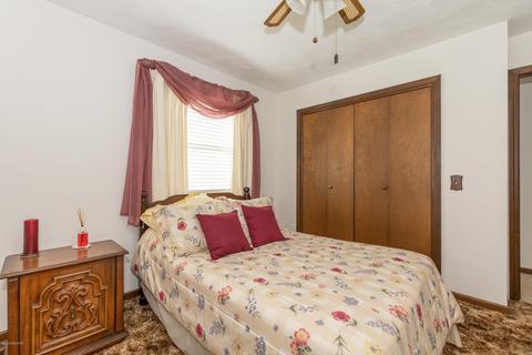 405 Midlakes Blvd, Plainwell, MI 49080 photo 24