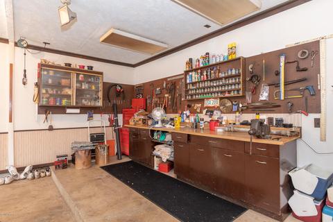 405 Midlakes Blvd, Plainwell, MI 49080 photo 31