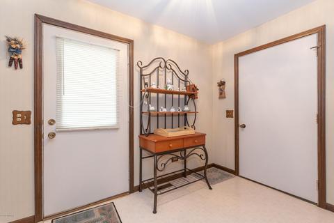 405 Midlakes Blvd, Plainwell, MI 49080 photo 29