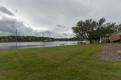 405 Midlakes Blvd, Plainwell, MI 49080 photo 53