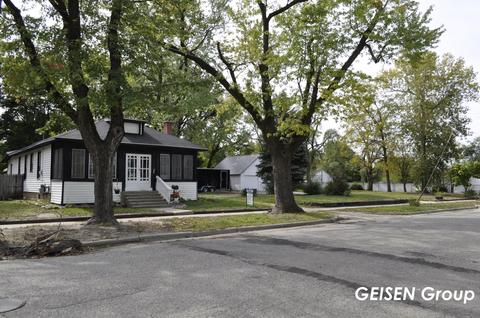 533 Howard St, Belding, MI 48809 photo 1