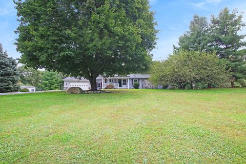 608 Whites Bridge Rd, Belding, MI 48809 photo 2