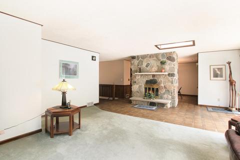 608 Whites Bridge Rd, Belding, MI 48809 photo 11