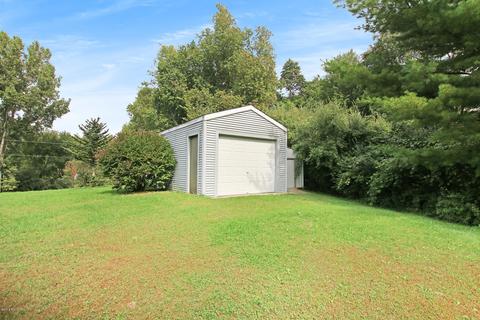 608 Whites Bridge Rd, Belding, MI 48809 photo 31
