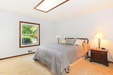 608 Whites Bridge Rd, Belding, MI 48809 photo 16