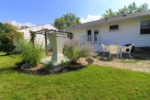 840 Upton Ave, Springfield, MI 49037 photo 15