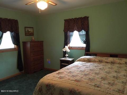 6593 E Gale Rd, Hesperia, MI 49421 photo 7