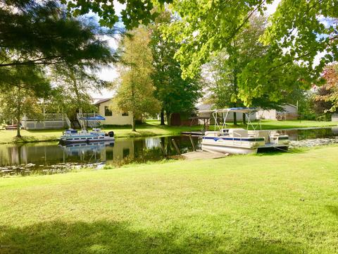 3029 Birch Dr, Stanton, MI 48888 photo 7