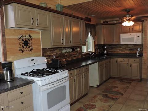 550 E Sisson Rd, Freeport, MI 49325 photo 10