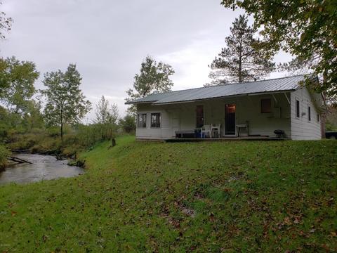 3695 E Lane Dr, Chase, MI 49623 photo 10