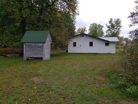 3695 E Lane Dr, Chase, MI 49623 photo 5