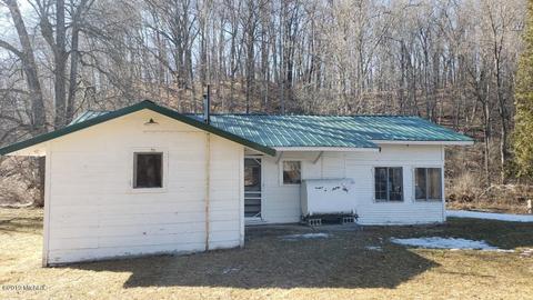 3695 E Lane Dr, Chase, MI 49623 photo 26