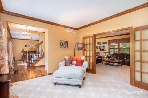 554 Roundtree Ln, Ada, MI 49301 photo 8