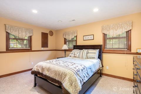 554 Roundtree Ln, Ada, MI 49301 photo 34