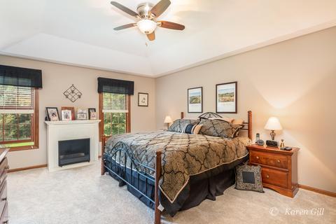 554 Roundtree Ln, Ada, MI 49301 photo 23