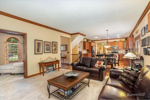 554 Roundtree Ln, Ada, MI 49301 photo 10