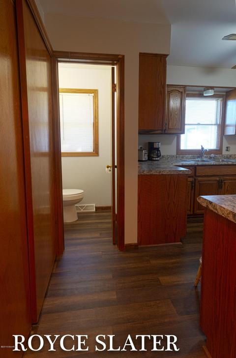 7084 Westgate Ave, Jenison, MI 49428 photo 7
