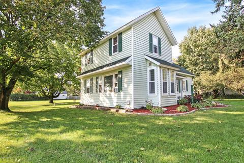 1351 N Oak St, Bailey, MI 49303 photo 2