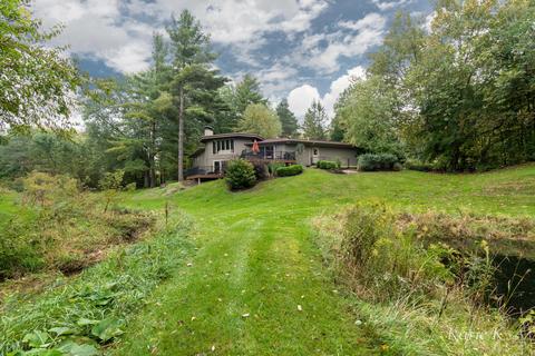 8751 Cascade Rd SE, Ada, MI 49301 photo 36