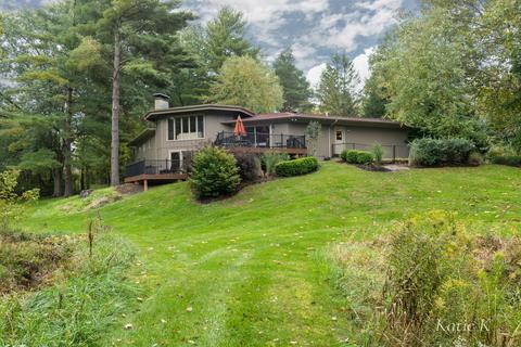 8751 Cascade Rd SE, Ada, MI 49301 photo 37