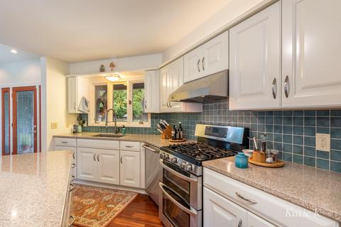 8751 Cascade Rd SE, Ada, MI 49301 photo 7