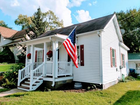 109 E Center St, Belding, MI 48809 photo 27