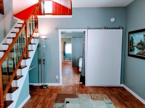 109 E Center St, Belding, MI 48809 photo 5