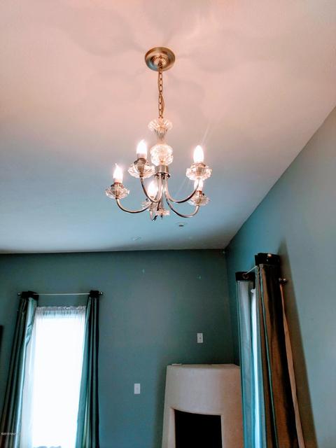 109 E Center St, Belding, MI 48809 photo 9