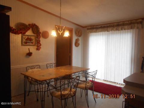 5190 Meadow View Trl, Custer, MI 49405 photo 5