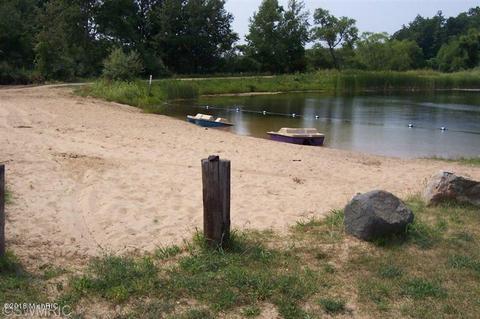 5190 Meadow View Trl, Custer, MI 49405 photo 21