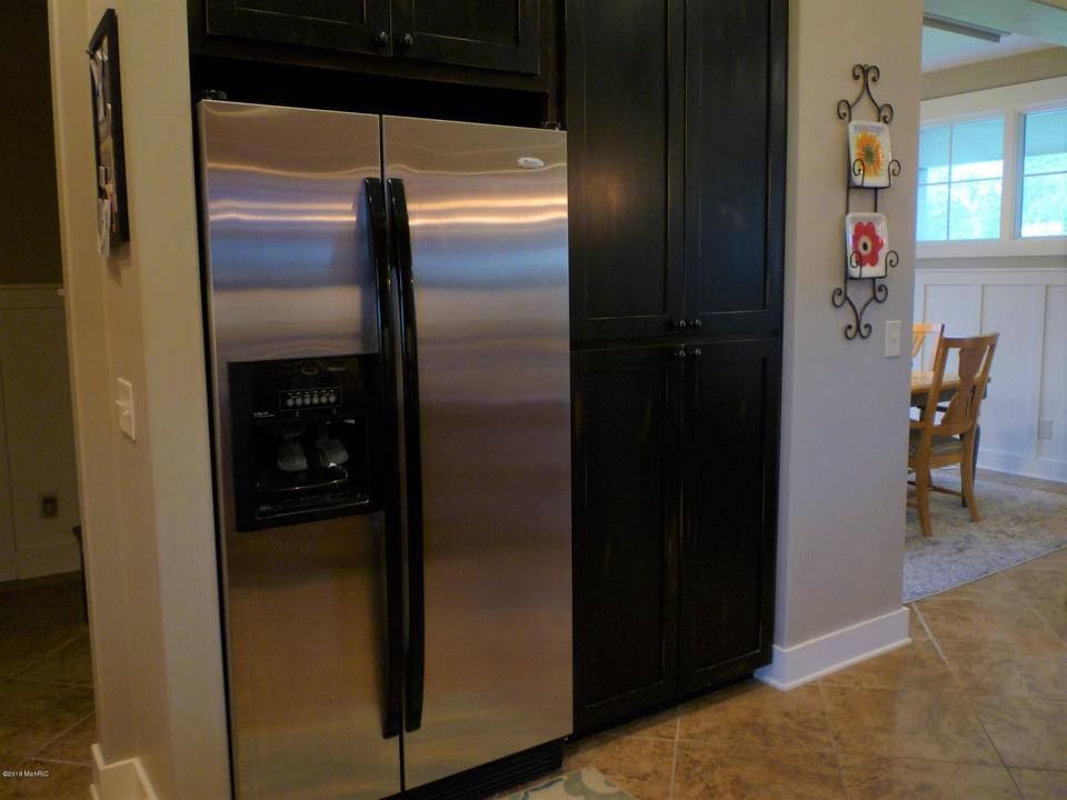  7491 Augusta Ln, Hudsonville, MI 49426 photo 8