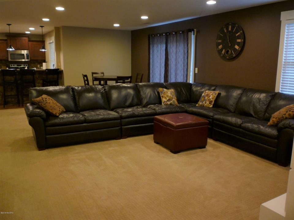  7491 Augusta Ln, Hudsonville, MI 49426 photo 29