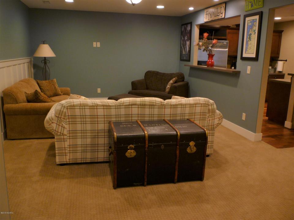  7491 Augusta Ln, Hudsonville, MI 49426 photo 23