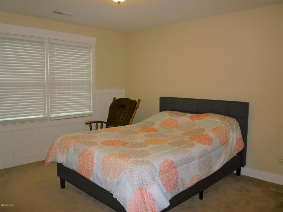  7491 Augusta Ln, Hudsonville, MI 49426 photo 30