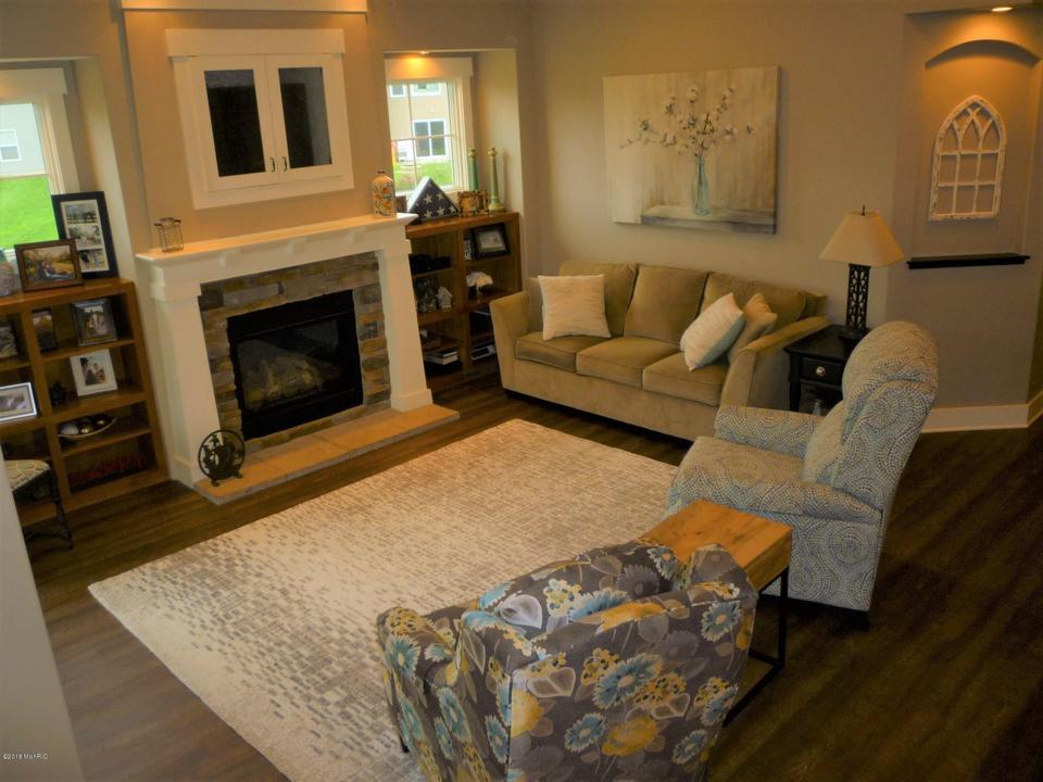  7491 Augusta Ln, Hudsonville, MI 49426 photo 10