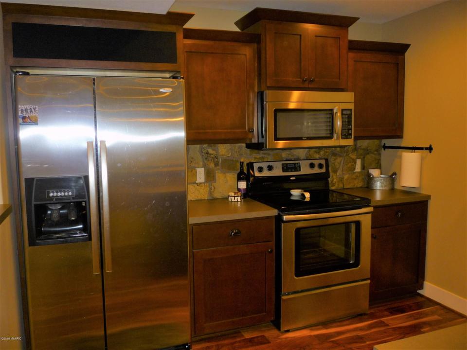  7491 Augusta Ln, Hudsonville, MI 49426 photo 25