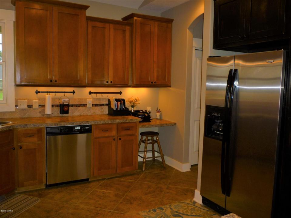  7491 Augusta Ln, Hudsonville, MI 49426 photo 7