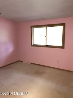 8948 Warner Ave, Bitely, MI 49309 photo 7