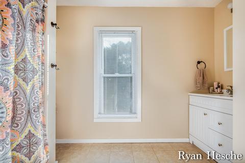 504 N Bridge St, Belding, MI 48809 photo 16