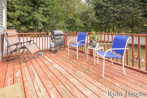 504 N Bridge St, Belding, MI 48809 photo 19