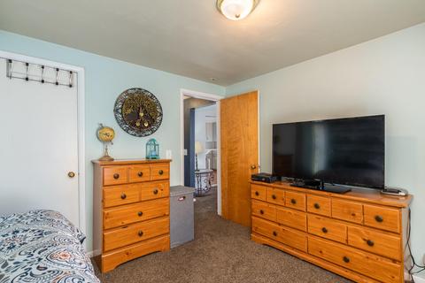 311 E Maple St, Wayland, MI 49348 photo 12