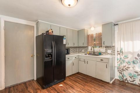311 E Maple St, Wayland, MI 49348 photo 7